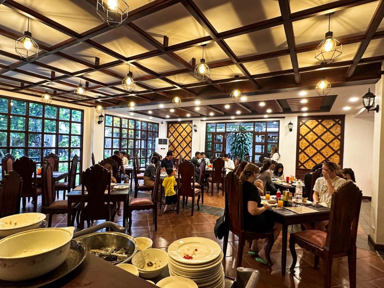 Meuangluang Hotel ルアンパバーン エクステリア 写真