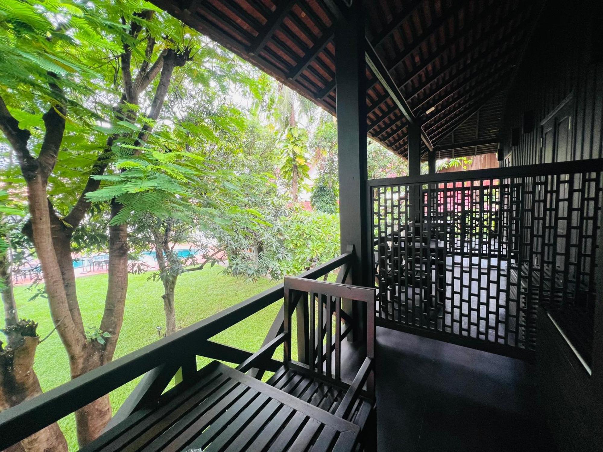 Meuangluang Hotel ルアンパバーン エクステリア 写真