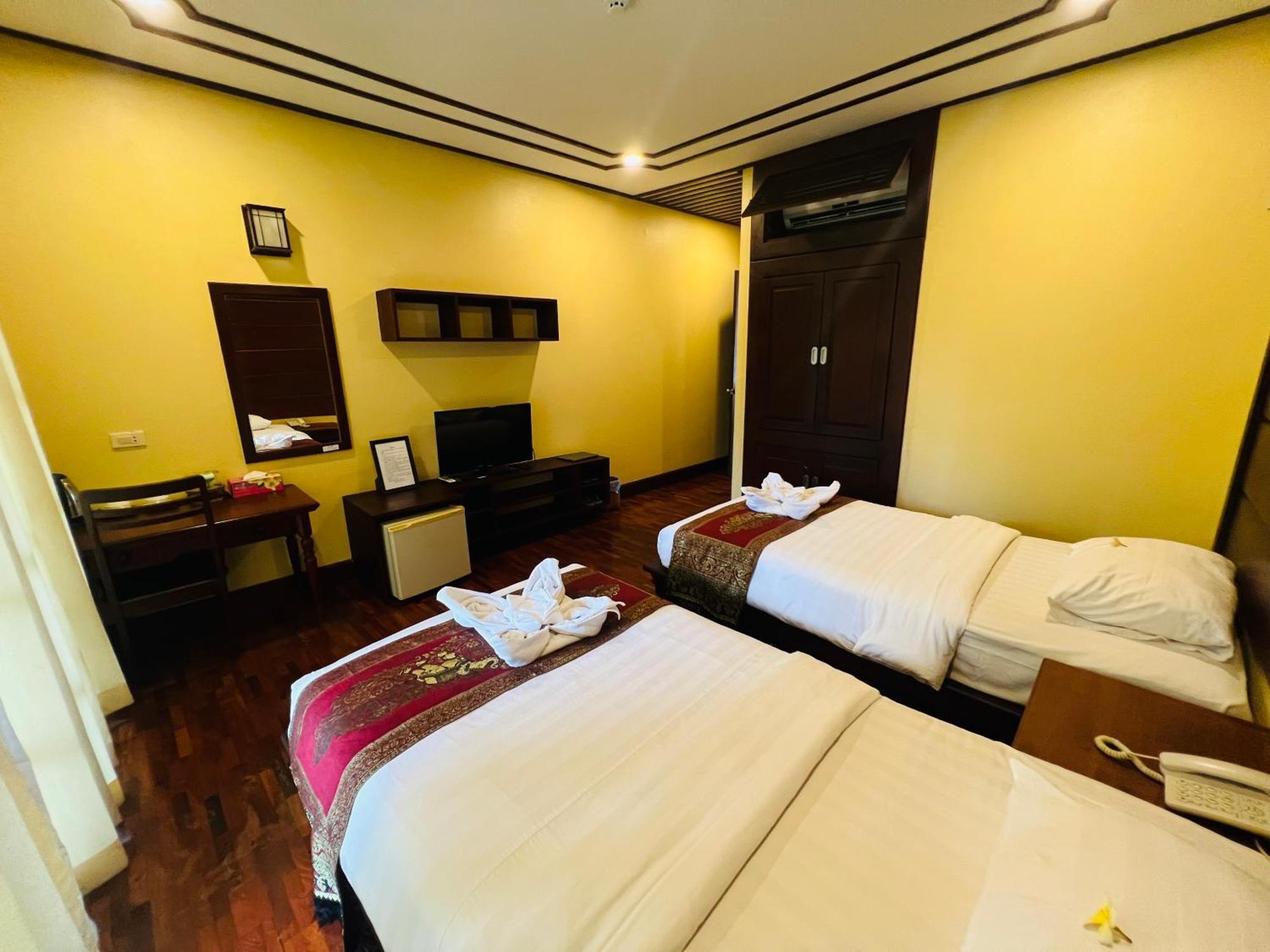 Meuangluang Hotel ルアンパバーン エクステリア 写真