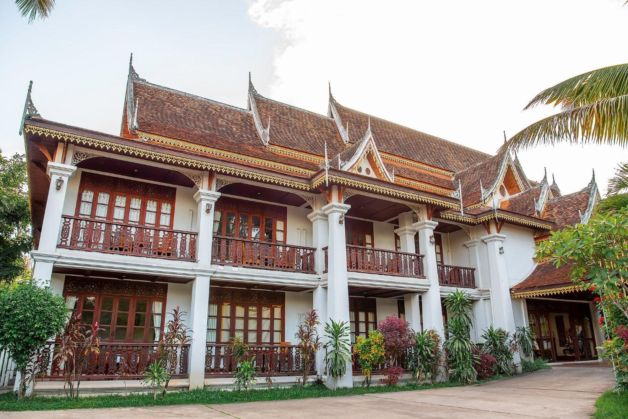 Meuangluang Hotel ルアンパバーン エクステリア 写真