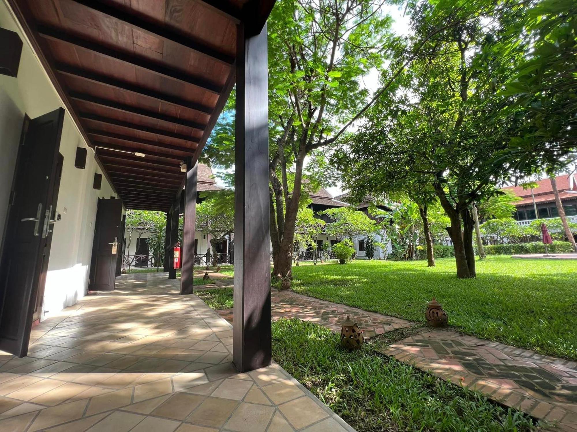 Meuangluang Hotel ルアンパバーン エクステリア 写真