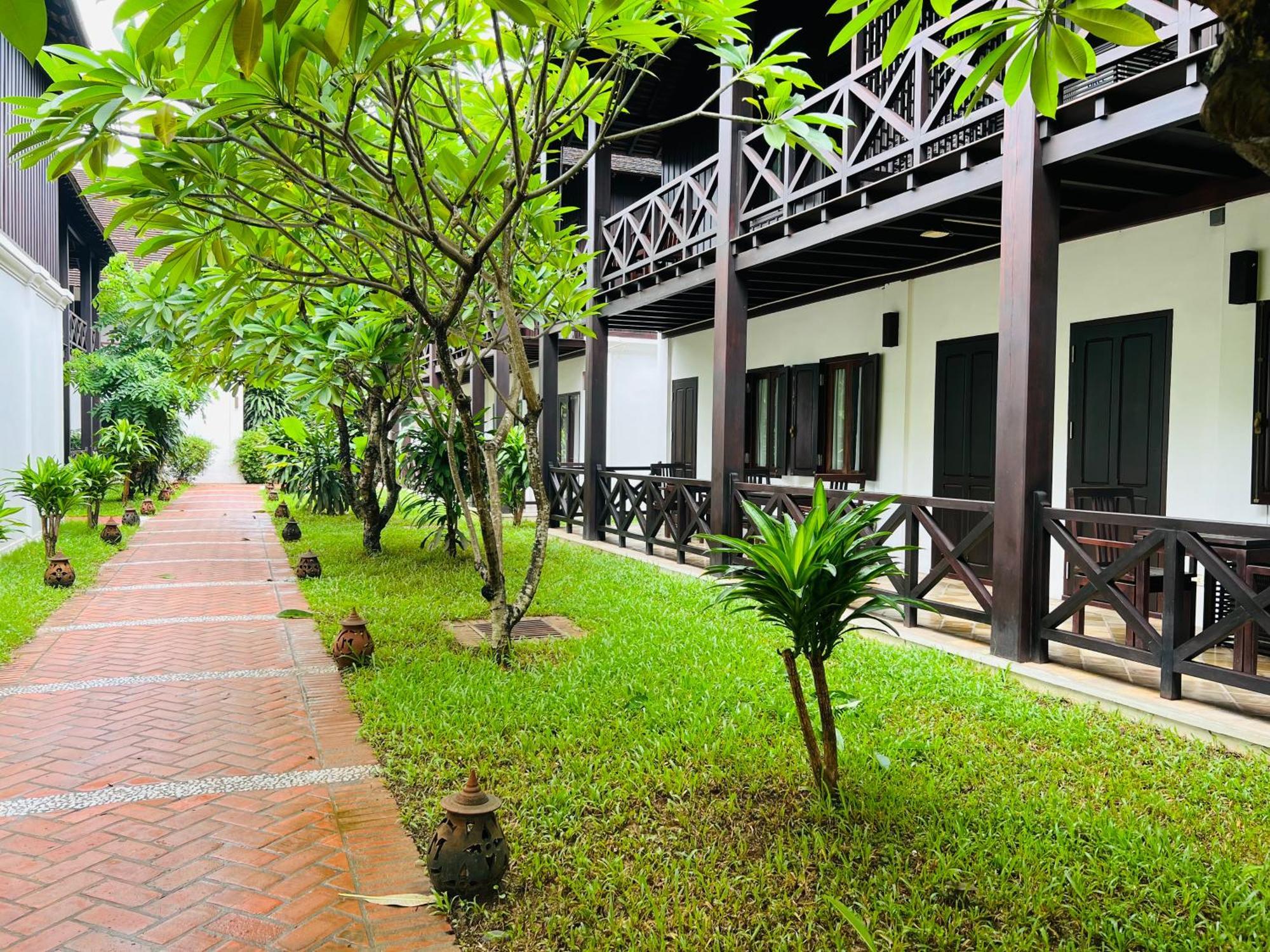Meuangluang Hotel ルアンパバーン エクステリア 写真